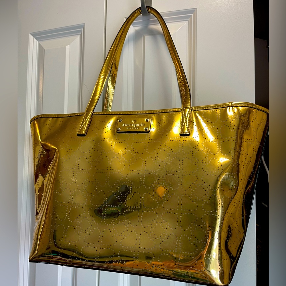 HOLIDAY SPECIAL - KATE SPADE HANDBAG